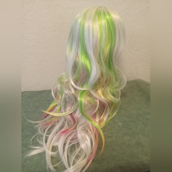 NWOT Shein Multi colored synthetic wig - Picture 3 of 5